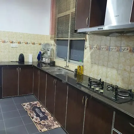 Homestay Pohon Rendang Balik Pulau Exterior photo