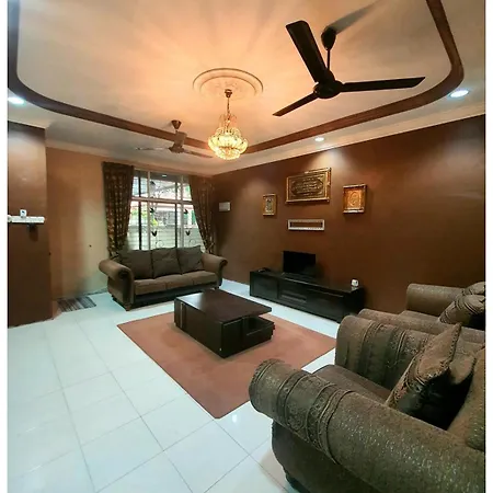 Homestay Pohon Rendang Balik Pulau Exterior photo