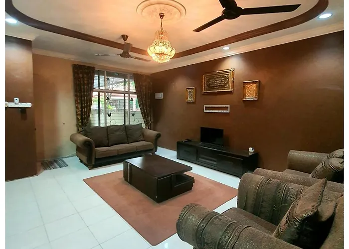Homestay Pohon Rendang
